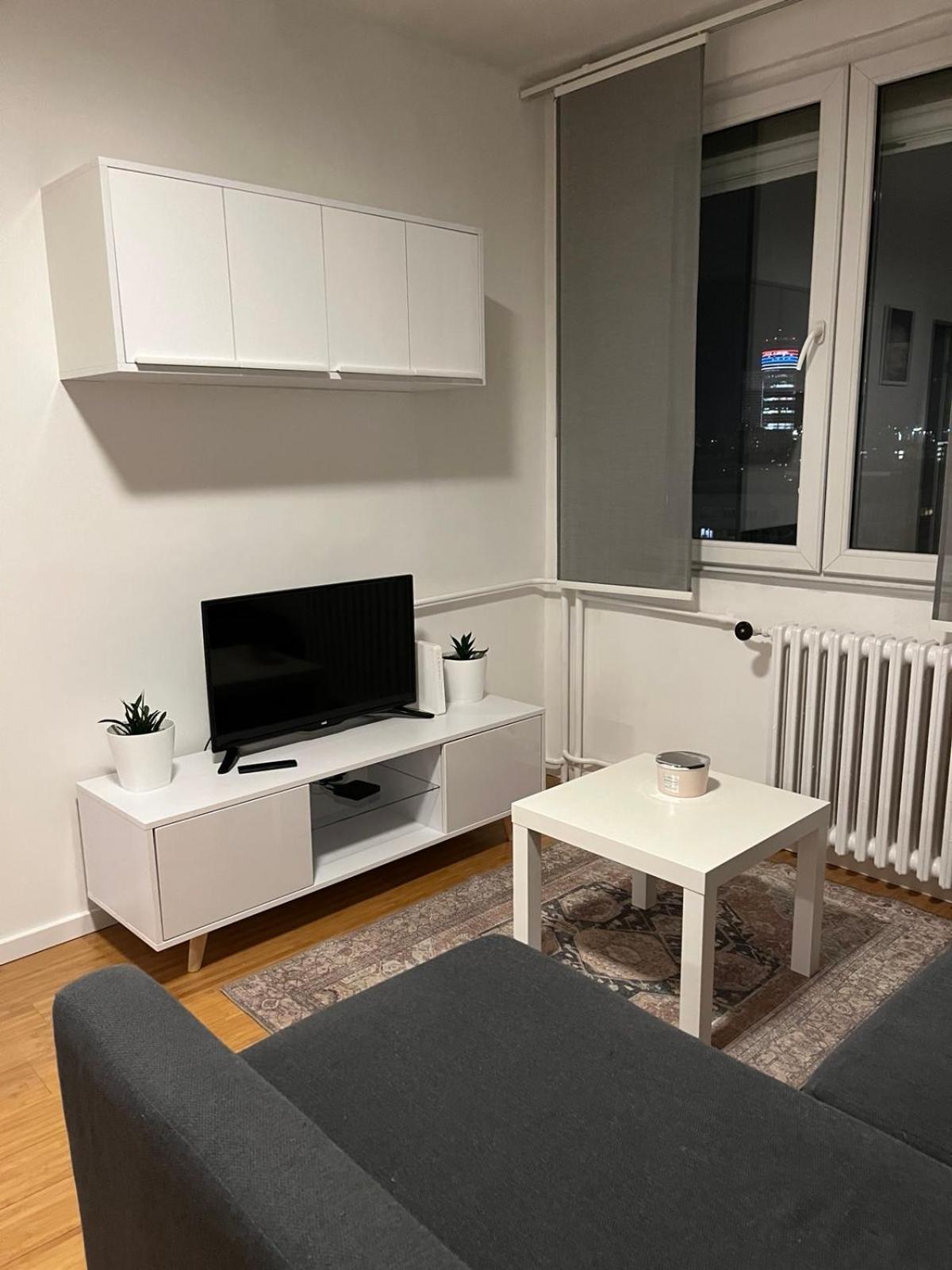 Lenny Apartman Beograd Bagian luar foto